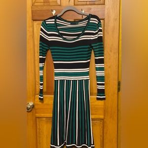 Size S Ava striped dress. Cotton blend w/ stretch. Green, navy & white stripes.